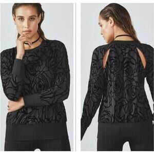 Fabletics Womens Floral Velvet Burnout Lola Cutout Long-Sleeve Black Top Size XS